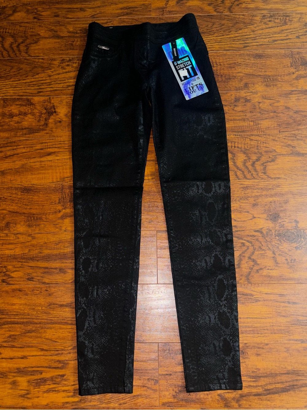Coco+Carmen NWT Faux Leather Snakeskin Skinny Jeans Stretch Pull-On Legging Pant